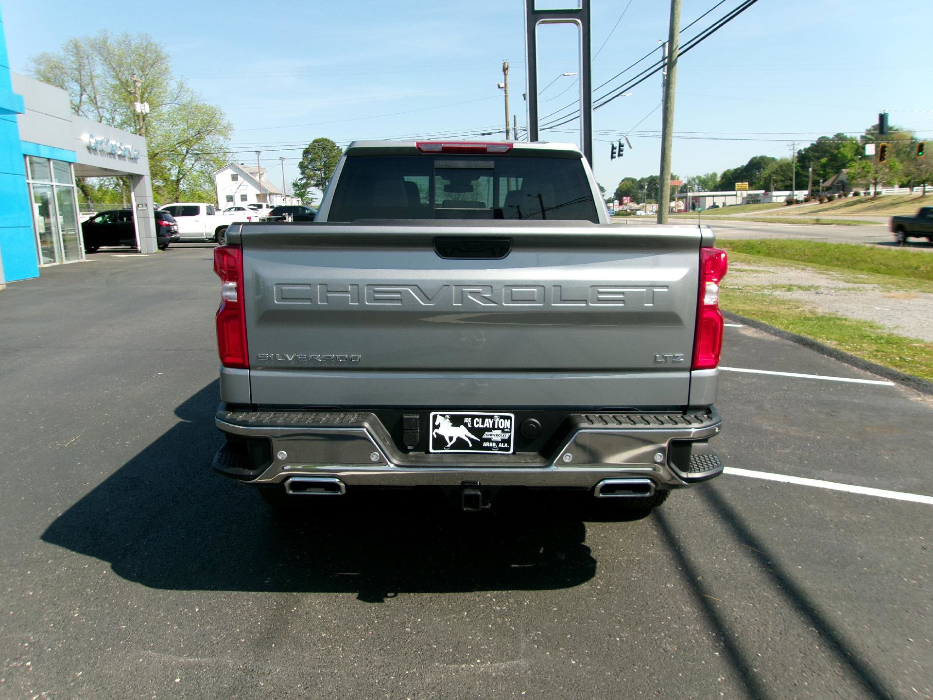 New 2026 Chevrolet Silverado 1500 LTZ w/ LTZ Premium Package image 4