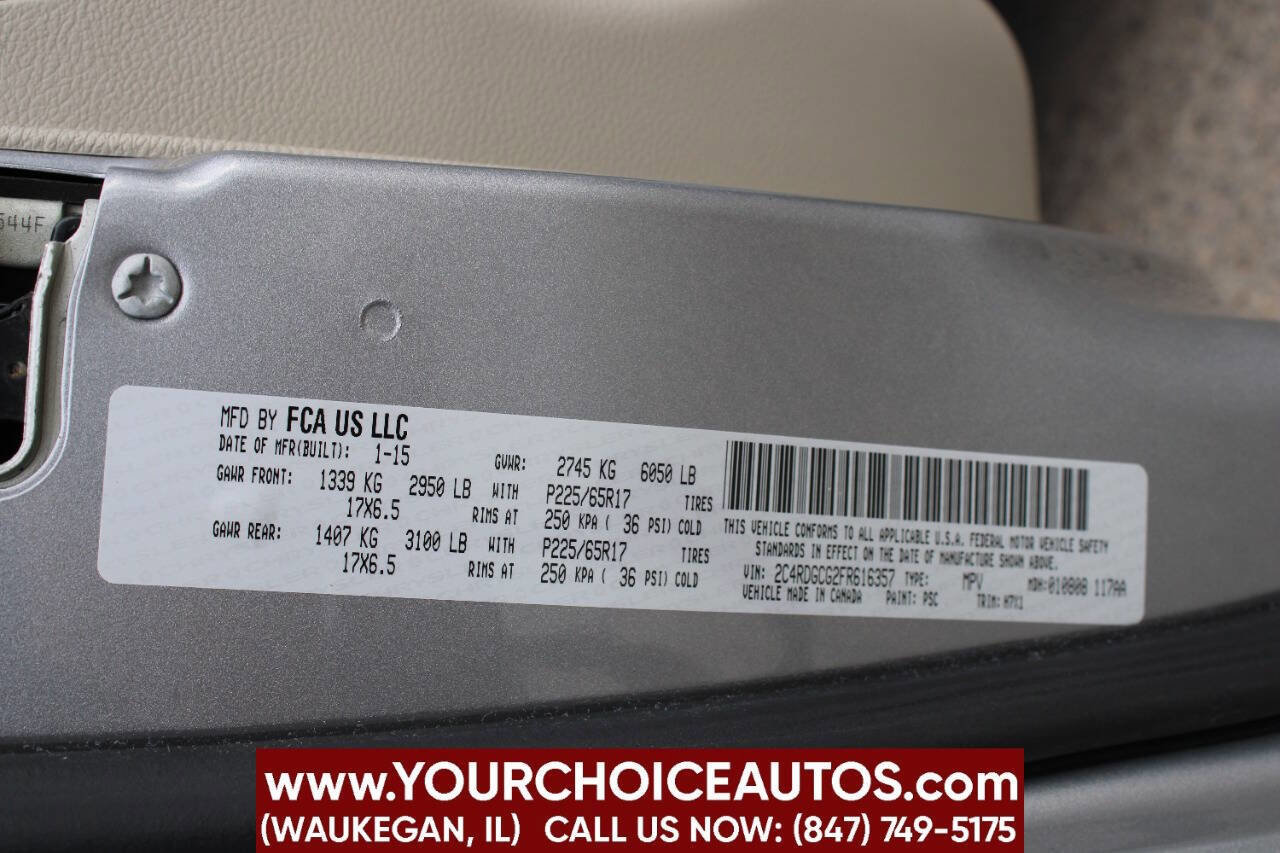 Used 2015 Dodge Grand Caravan SXT image 32