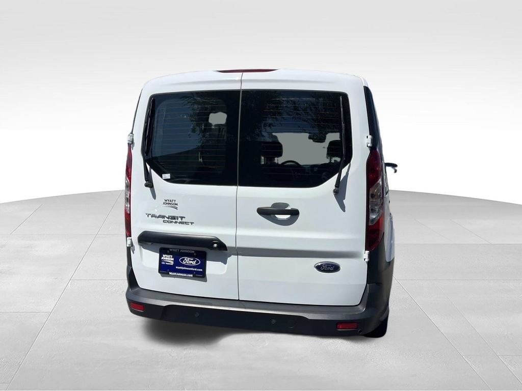 Certified 2023 Ford Transit Connect XL FWD image 5