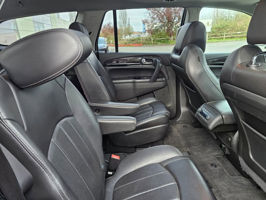 Used 2016 Buick Enclave Premium w/ Experience Buick Package image 15