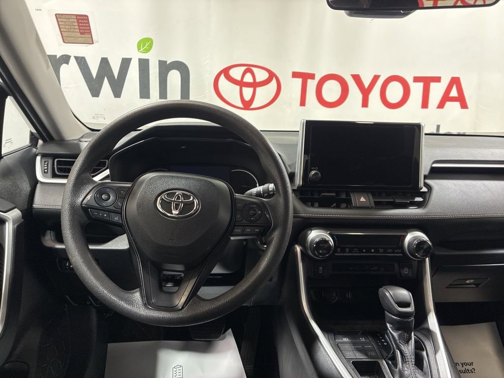 Used 2023 Toyota RAV4 XLE image 22