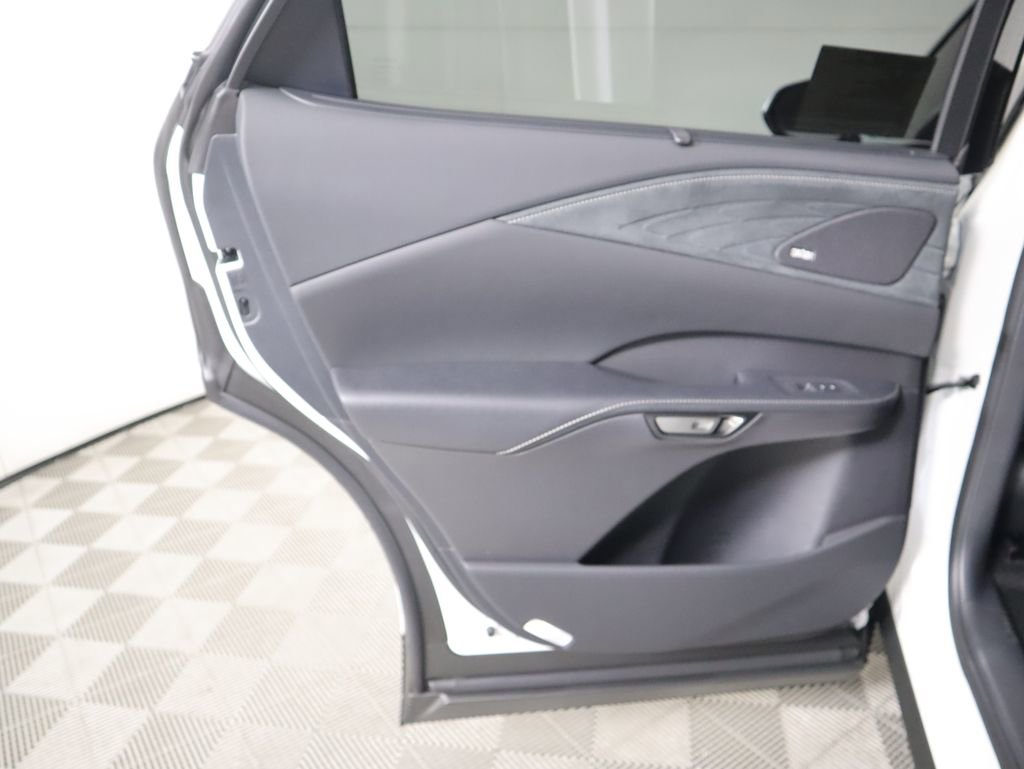 New 2026 Lexus RX 450h AWD image 27