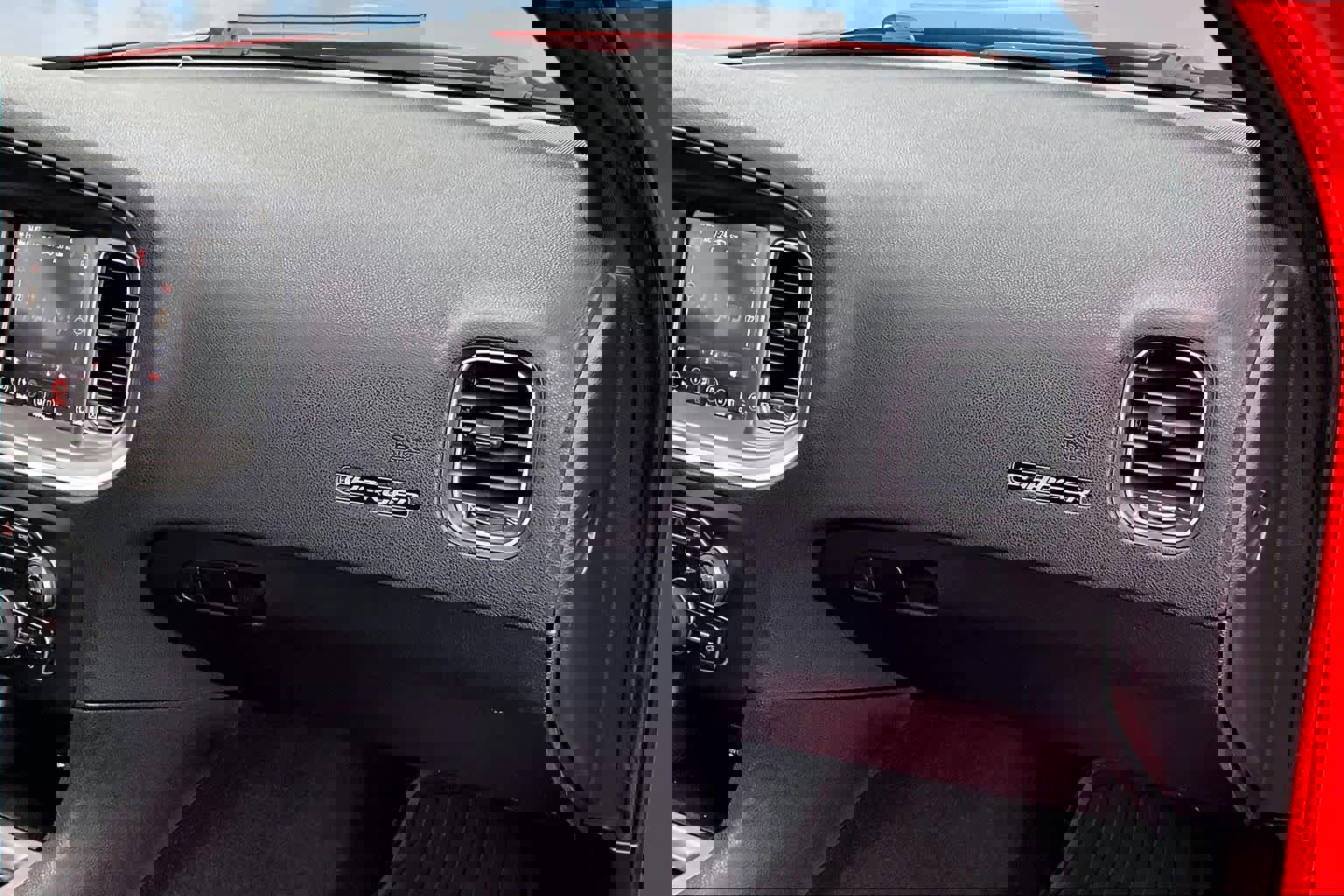 Used 2019 Dodge Charger R/T image 24