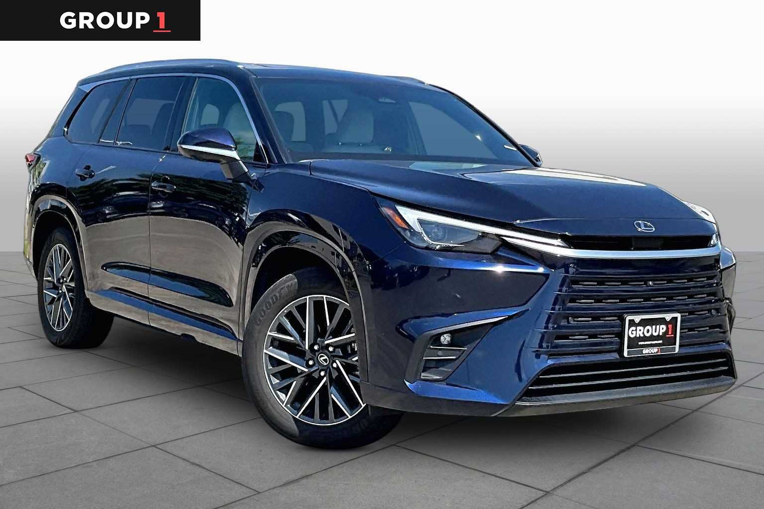 Used 2026 Lexus TX 350 AWD w/ Technology Package image 3