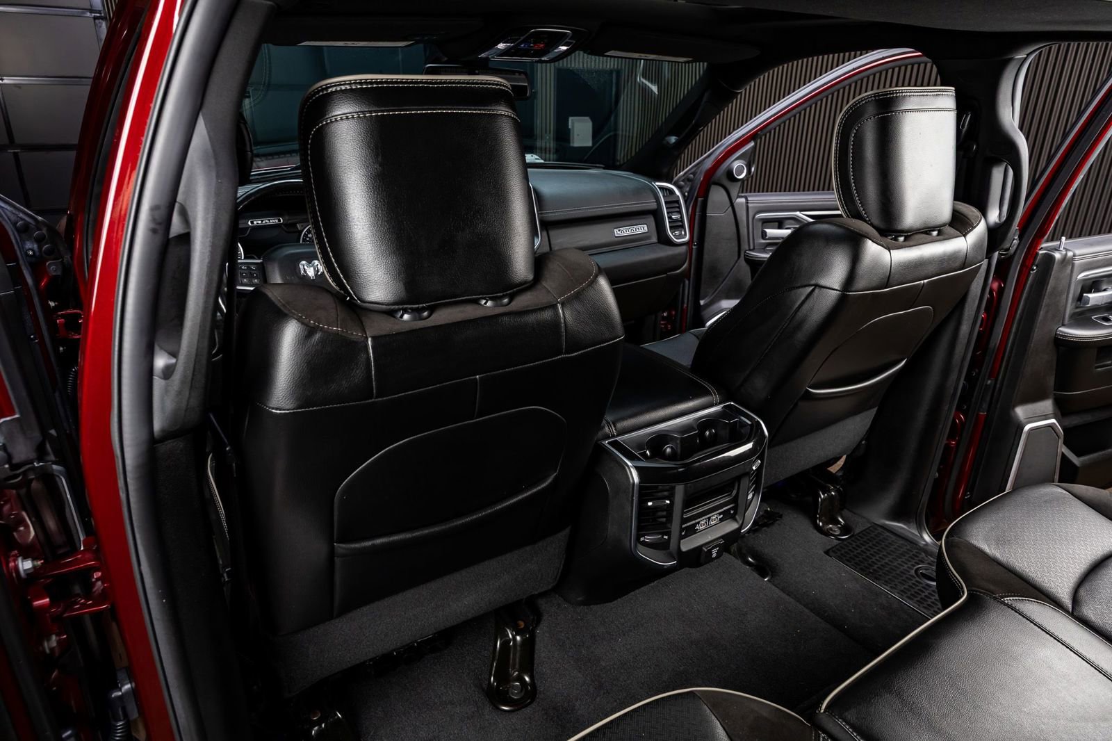 Used 2020 RAM 2500 Laramie image 33