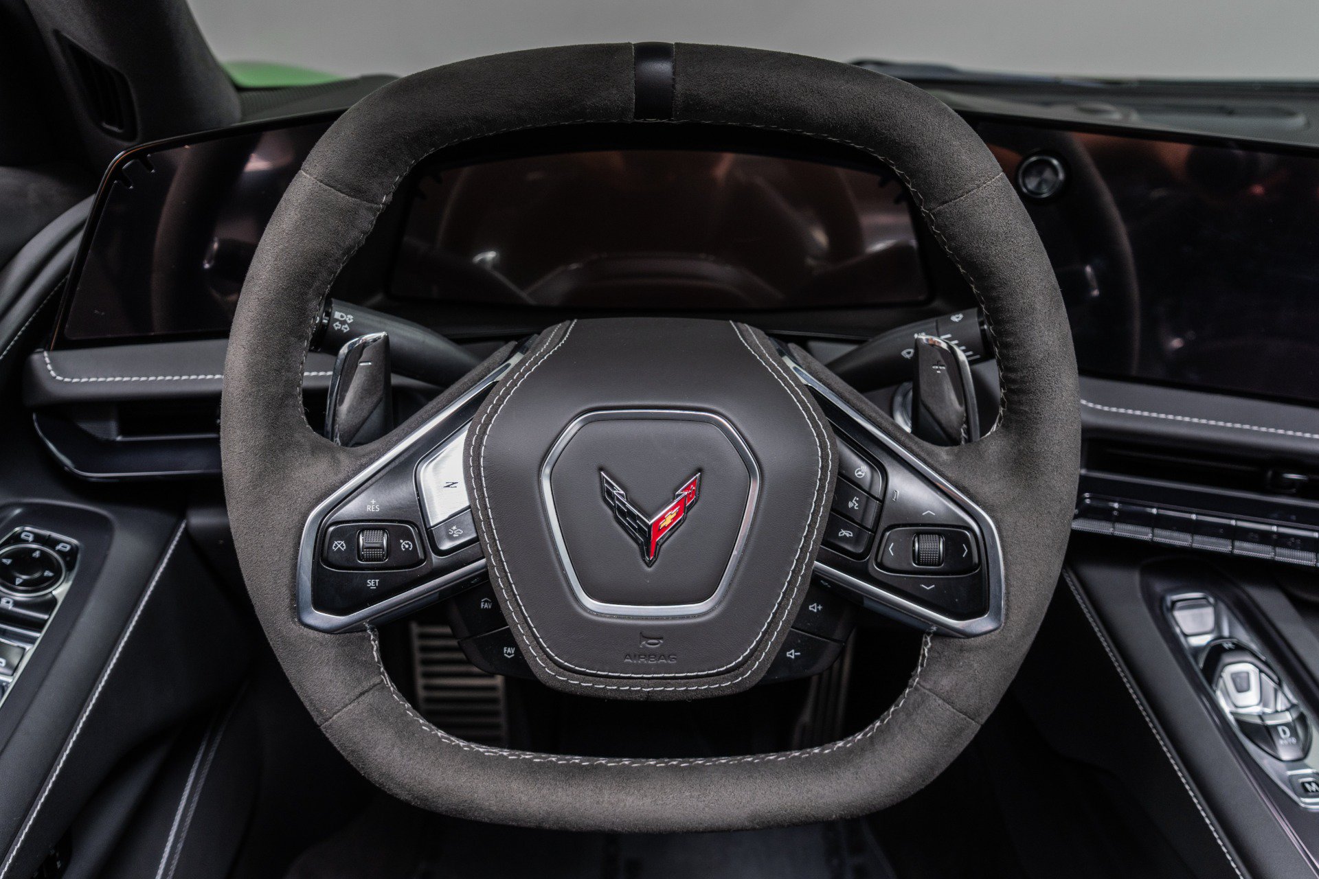 Used 2026 Chevrolet Corvette Stingray Premium Conv w/ Z51 Performance Package RWD image 15