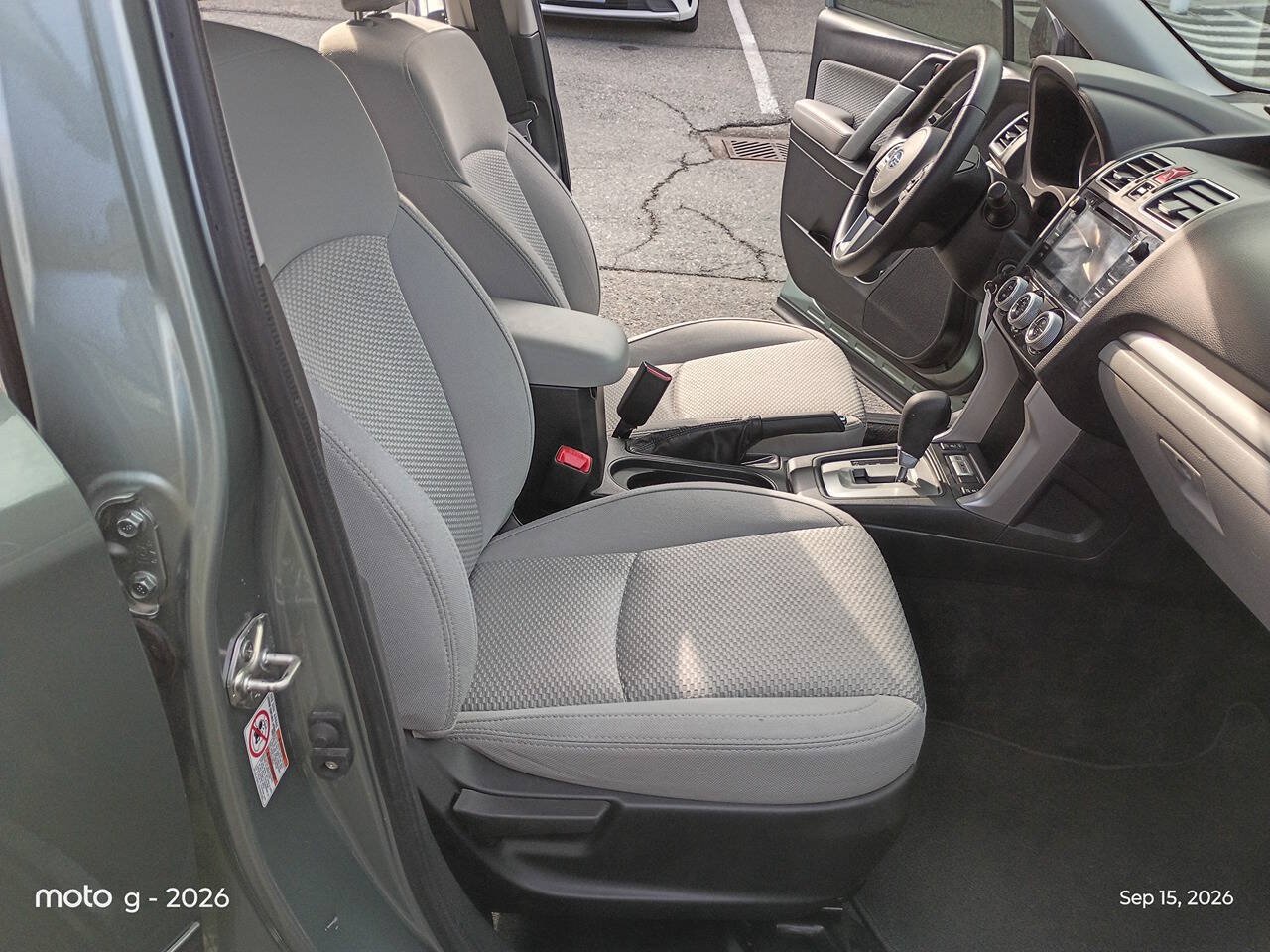 Used 2018 Subaru Forester 2.5i Premium w/ All-Weather Package AWD/4WD image 11