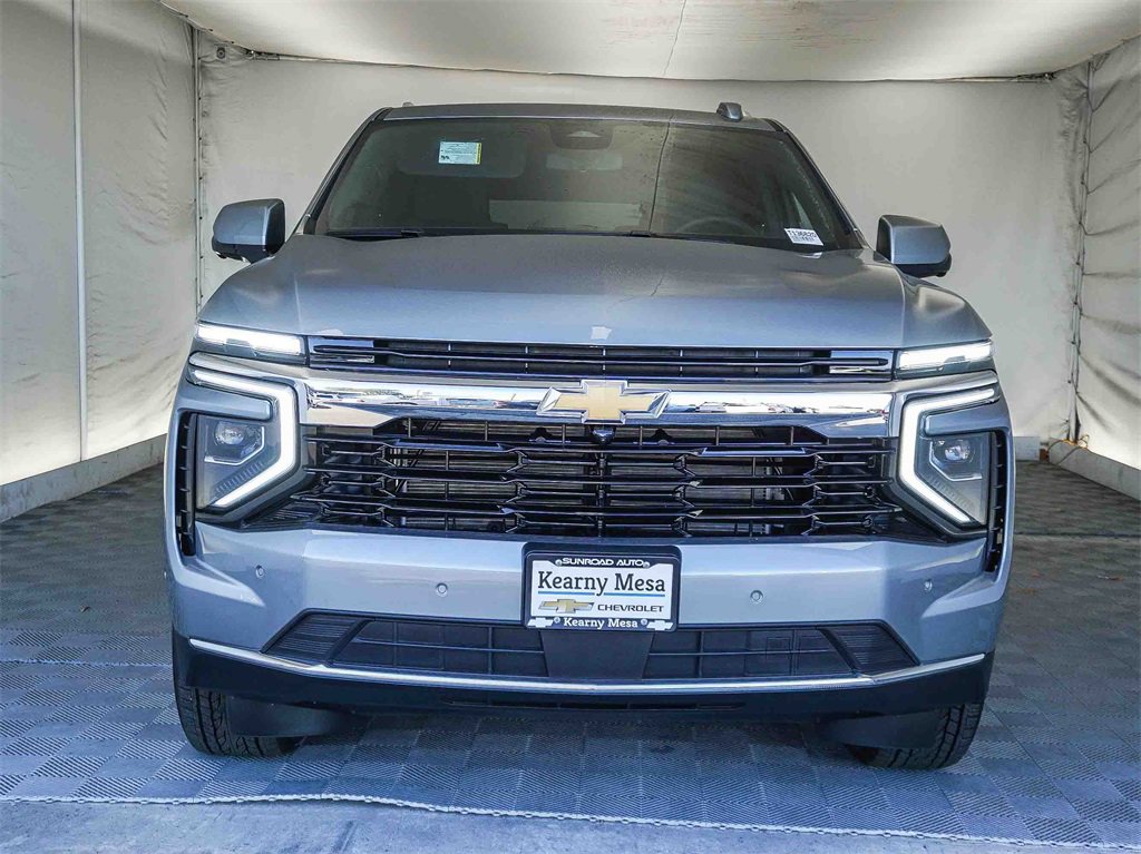 New 2026 Chevrolet Suburban LS image 2