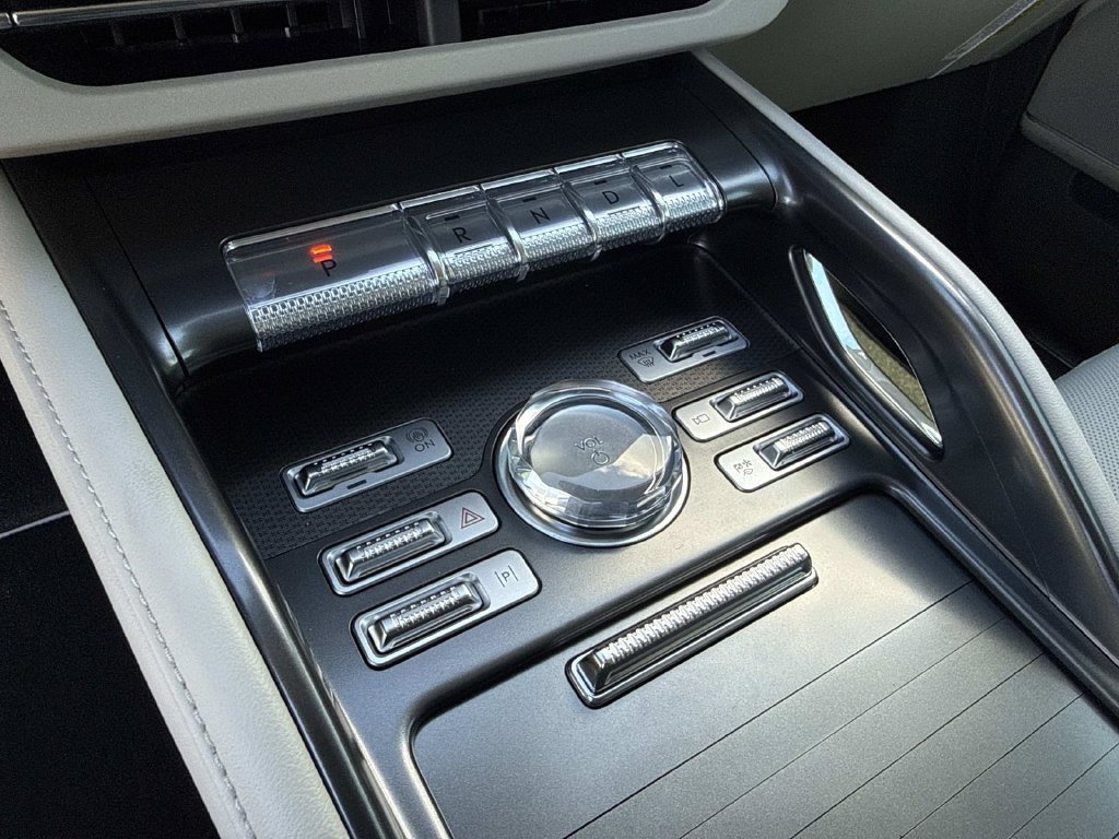 New 2026 Lincoln Nautilus Premier w/ Equipment Group 102A AWD/4WD image 29