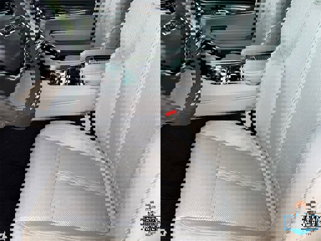 Used 2022 Jeep Wagoneer Series I image 12