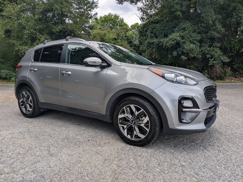 Used 2020 Kia Sportage EX FWD image 2