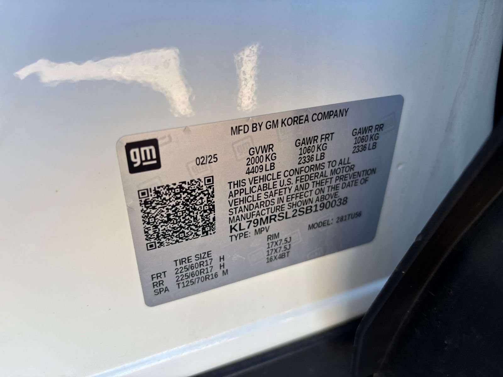 Used 2025 Chevrolet TrailBlazer LT AWD/4WD image 27