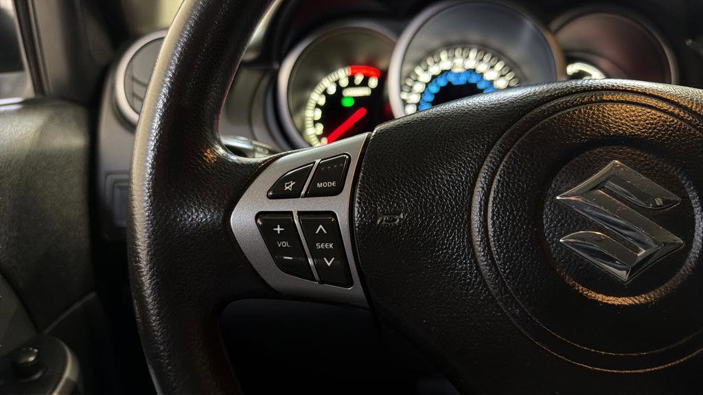 Used 2010 Suzuki Grand Vitara Premium image 27