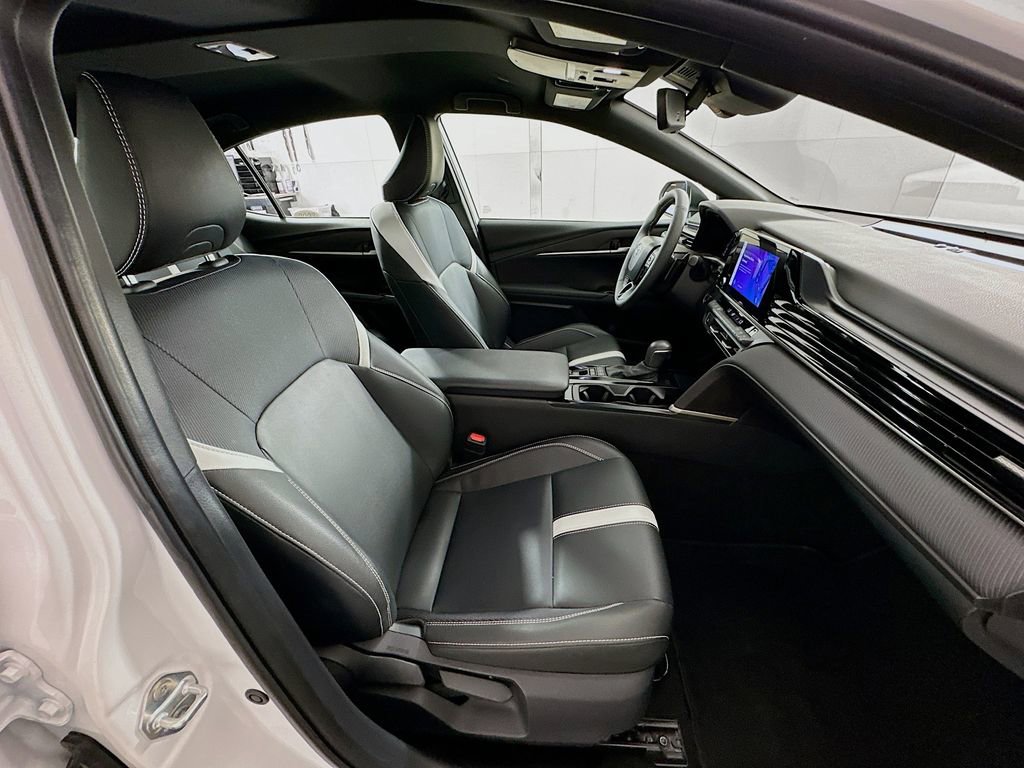 Certified 2025 Toyota Camry SE w/ Convenience Package FWD image 28