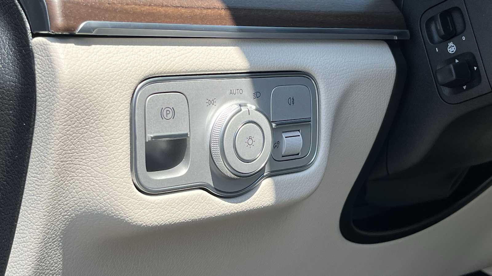 New 2026 Mercedes-Benz GLE 350 4MATIC image 56
