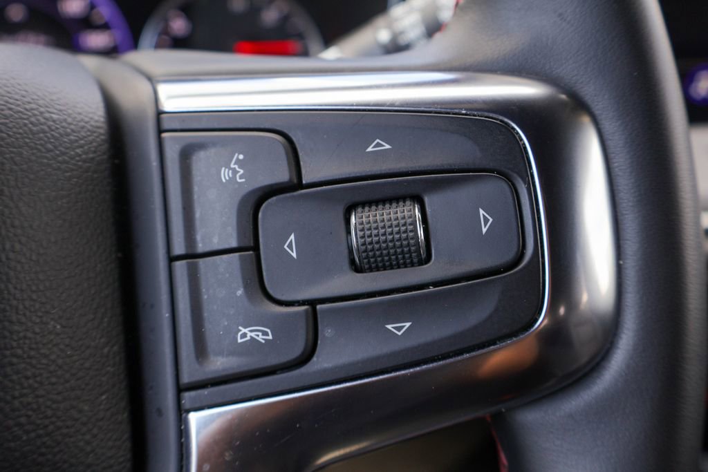 Used 2025 Chevrolet Blazer RS FWD image 13