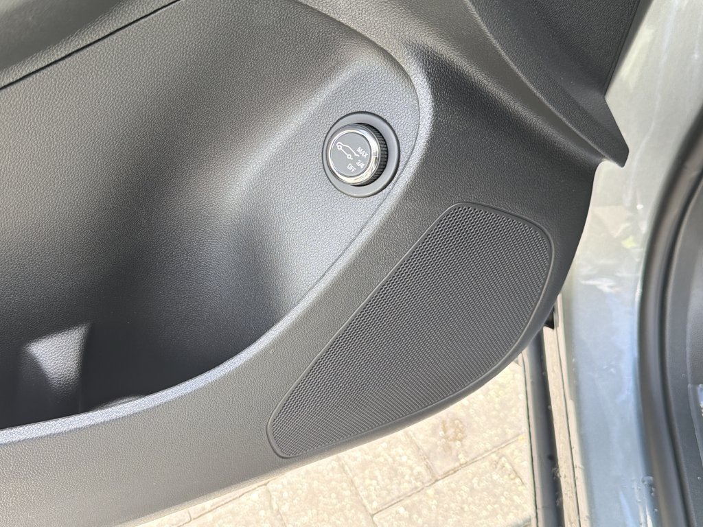 New 2026 Buick Envista Sport Touring w/ Convenience I Package FWD image 21
