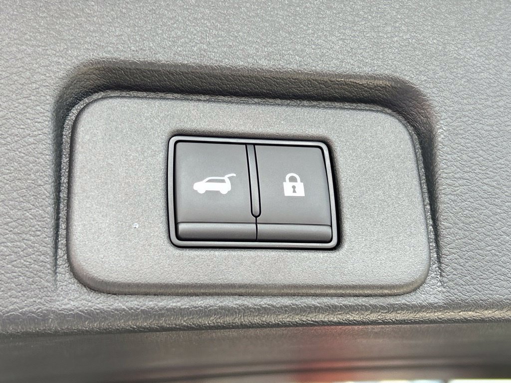Certified 2026 Nissan Rogue Platinum w/ Platinum Premium Package AWD/4WD image 56