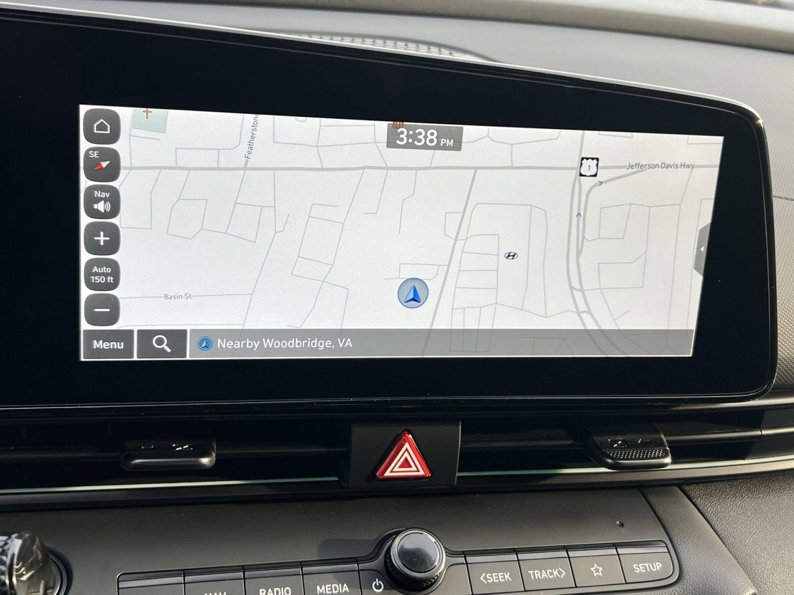 New 2025 Hyundai Elantra SEL image 17