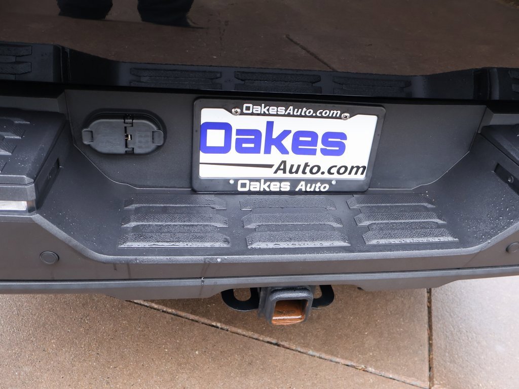 Used 2022 Toyota Tundra Platinum image 21