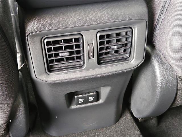 Used 2019 Toyota RAV4 XLE w/ Convenience Package FWD image 25
