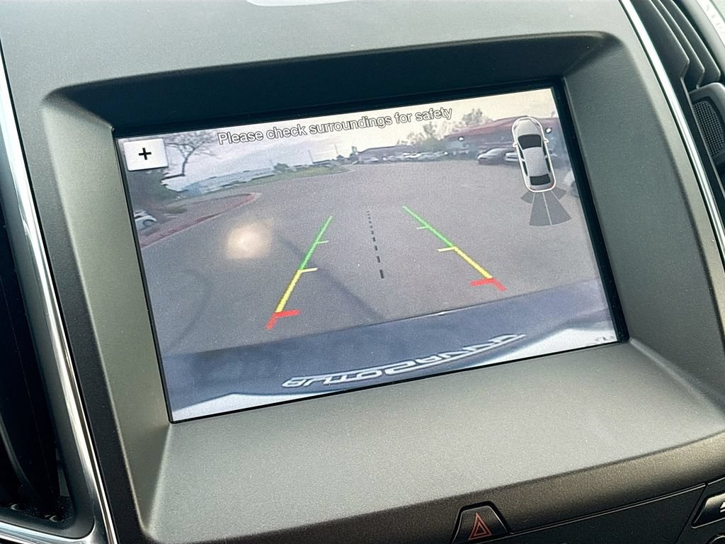 Used 2018 Ford Edge Sport w/ Technology Package AWD/4WD image 14