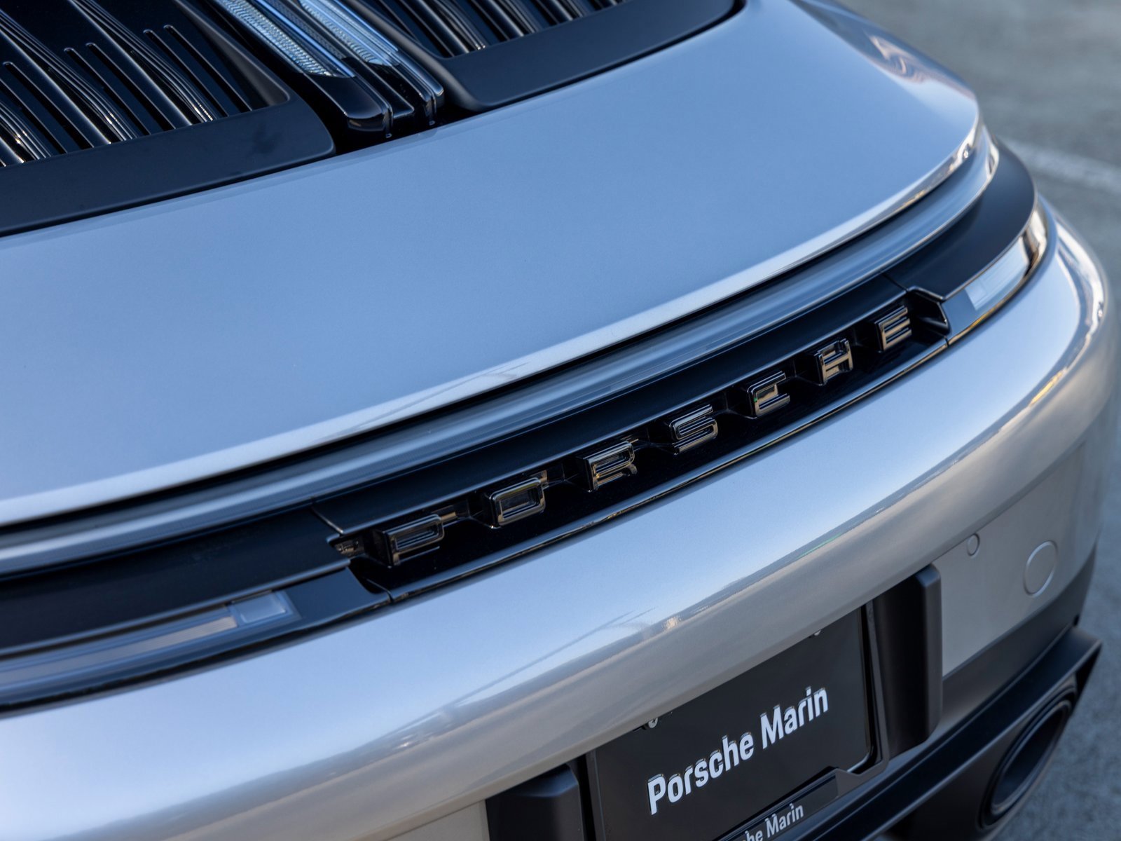 Certified 2025 Porsche 911 Carrera image 19