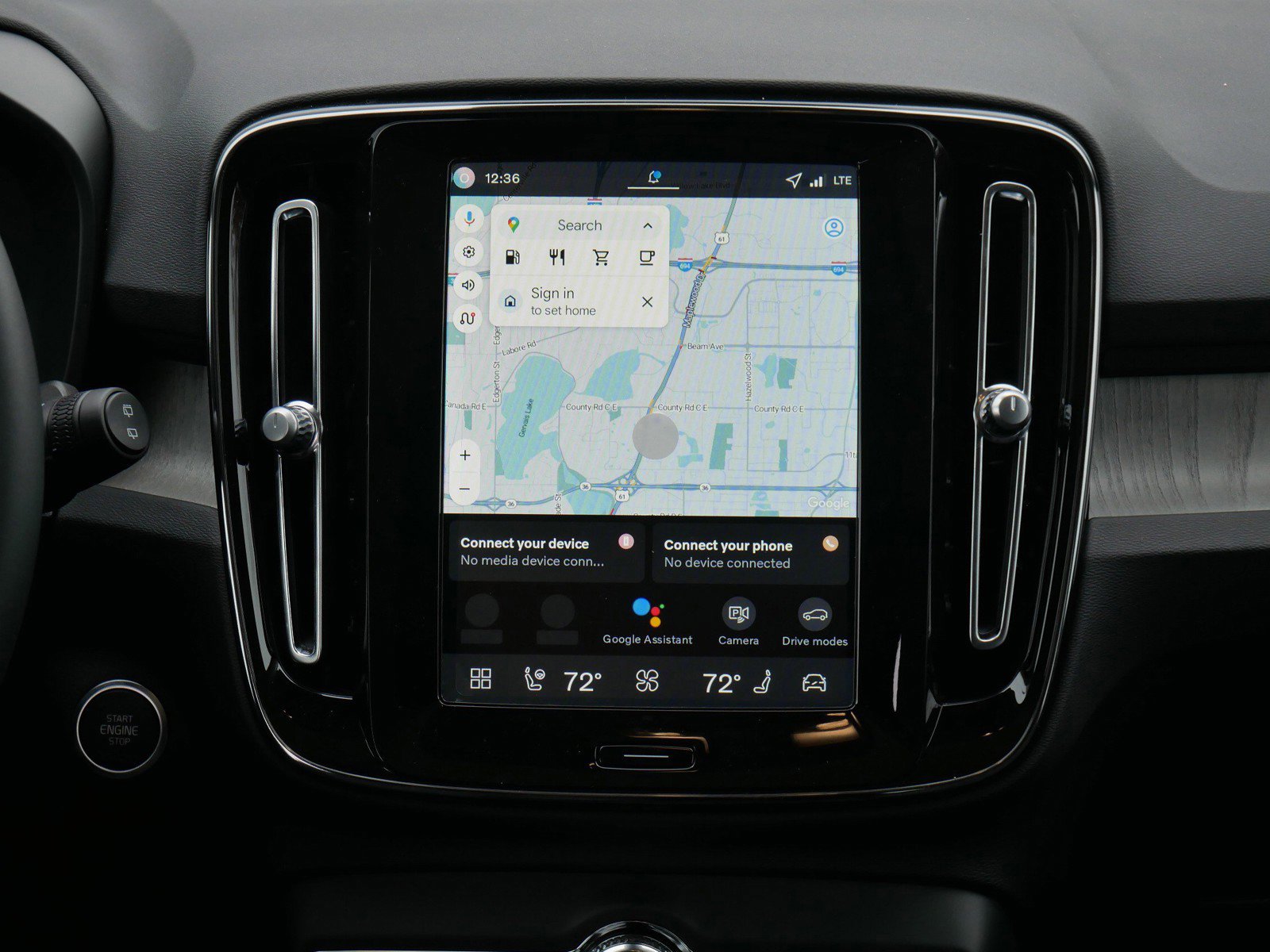 New 2026 Volvo XC40 B5 Core w/ Climate Package AWD/4WD image 8