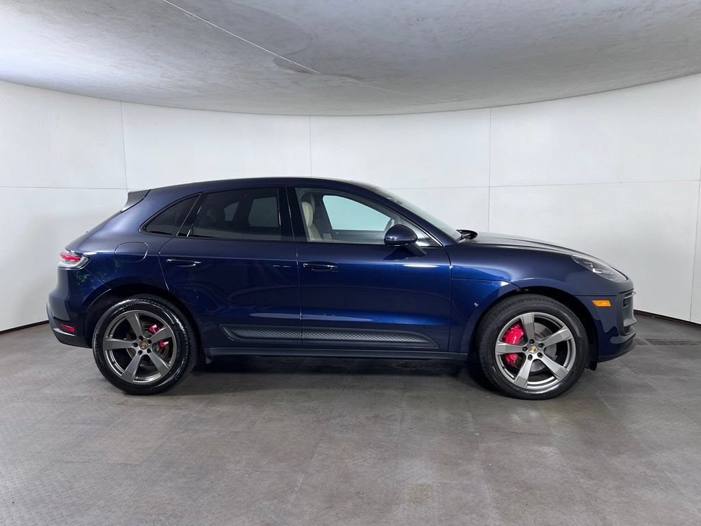 Certified 2023 Porsche Macan S AWD/4WD image 8