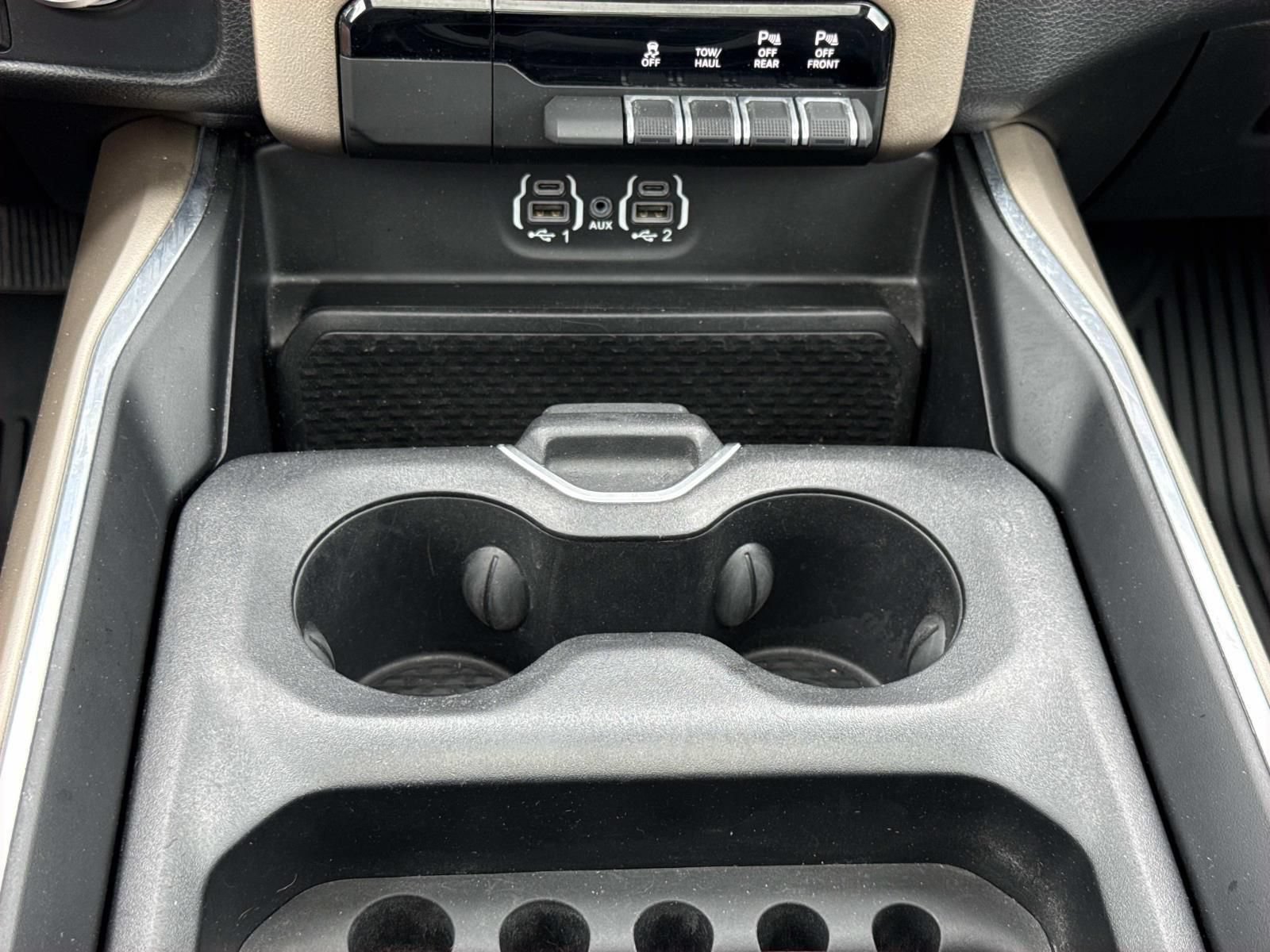 Used 2022 RAM 1500 Laramie AWD/4WD image 13