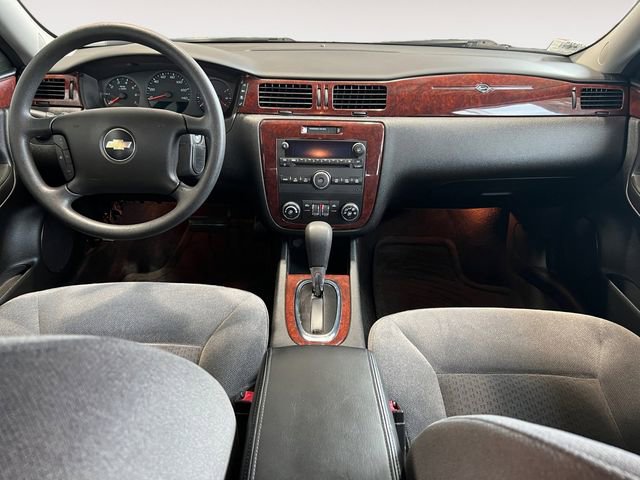 Used 2009 Chevrolet Impala LS FWD image 8