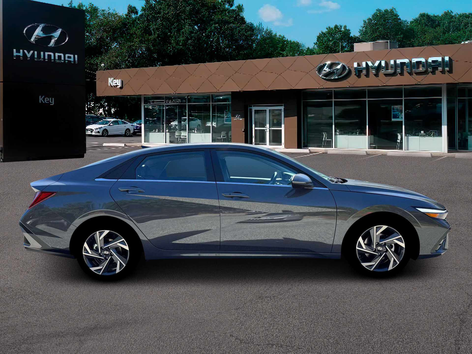 New 2026 Hyundai Elantra Limited FWD image 8