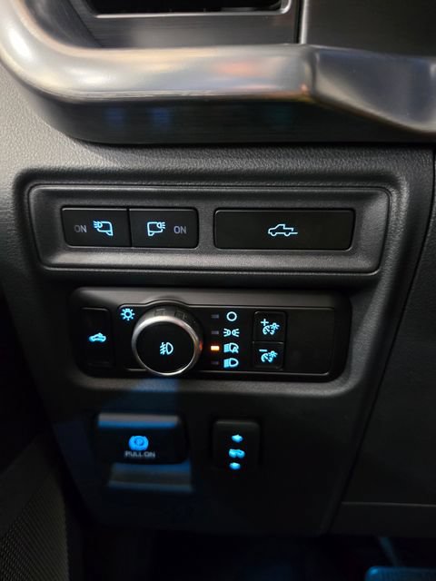 Used 2023 Ford F150 Lariat AWD/4WD image 37