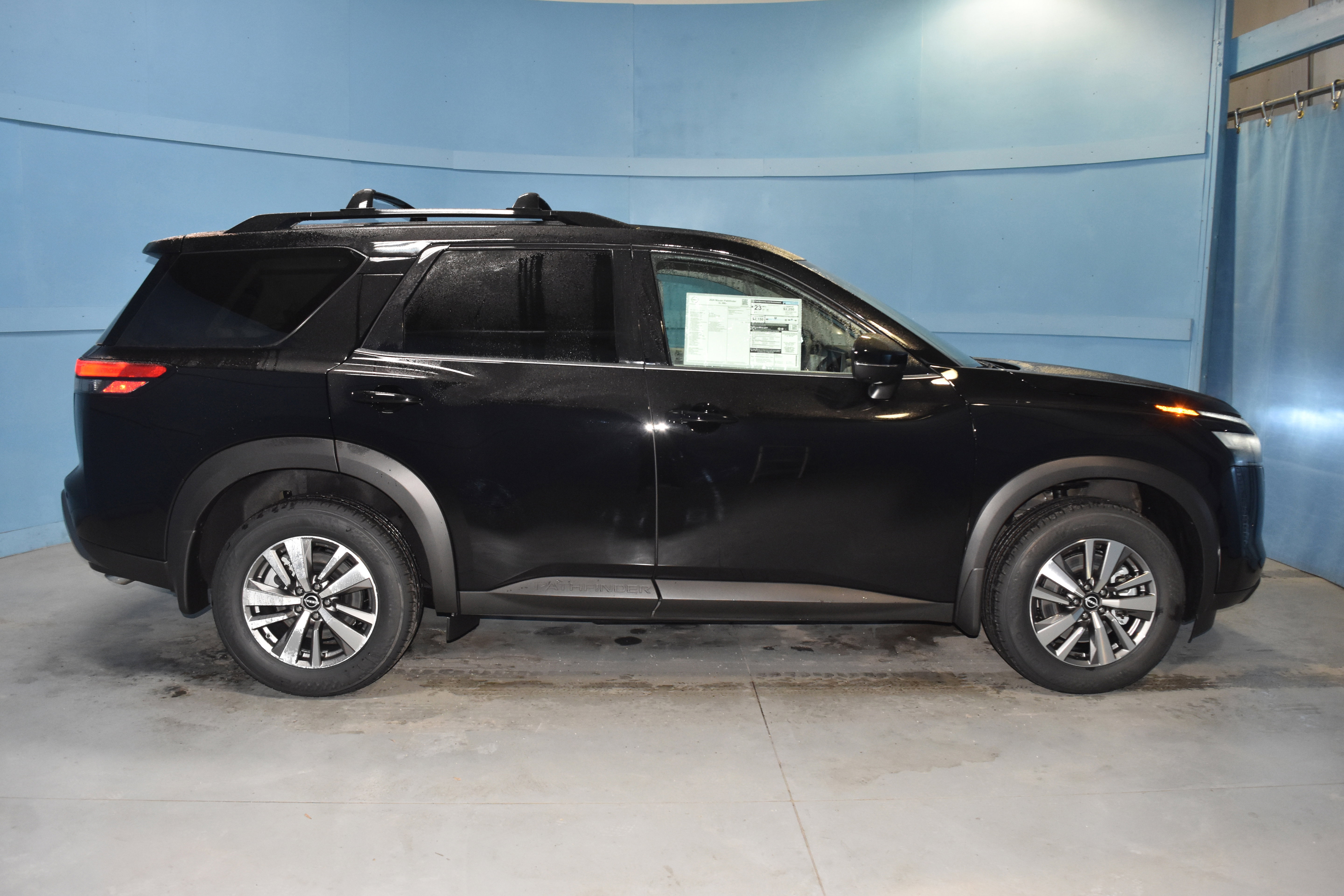 New 2026 Nissan Pathfinder SL AWD/4WD image 21
