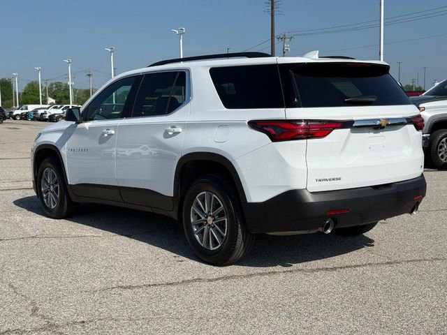 Used 2023 Chevrolet Traverse LT FWD image 3