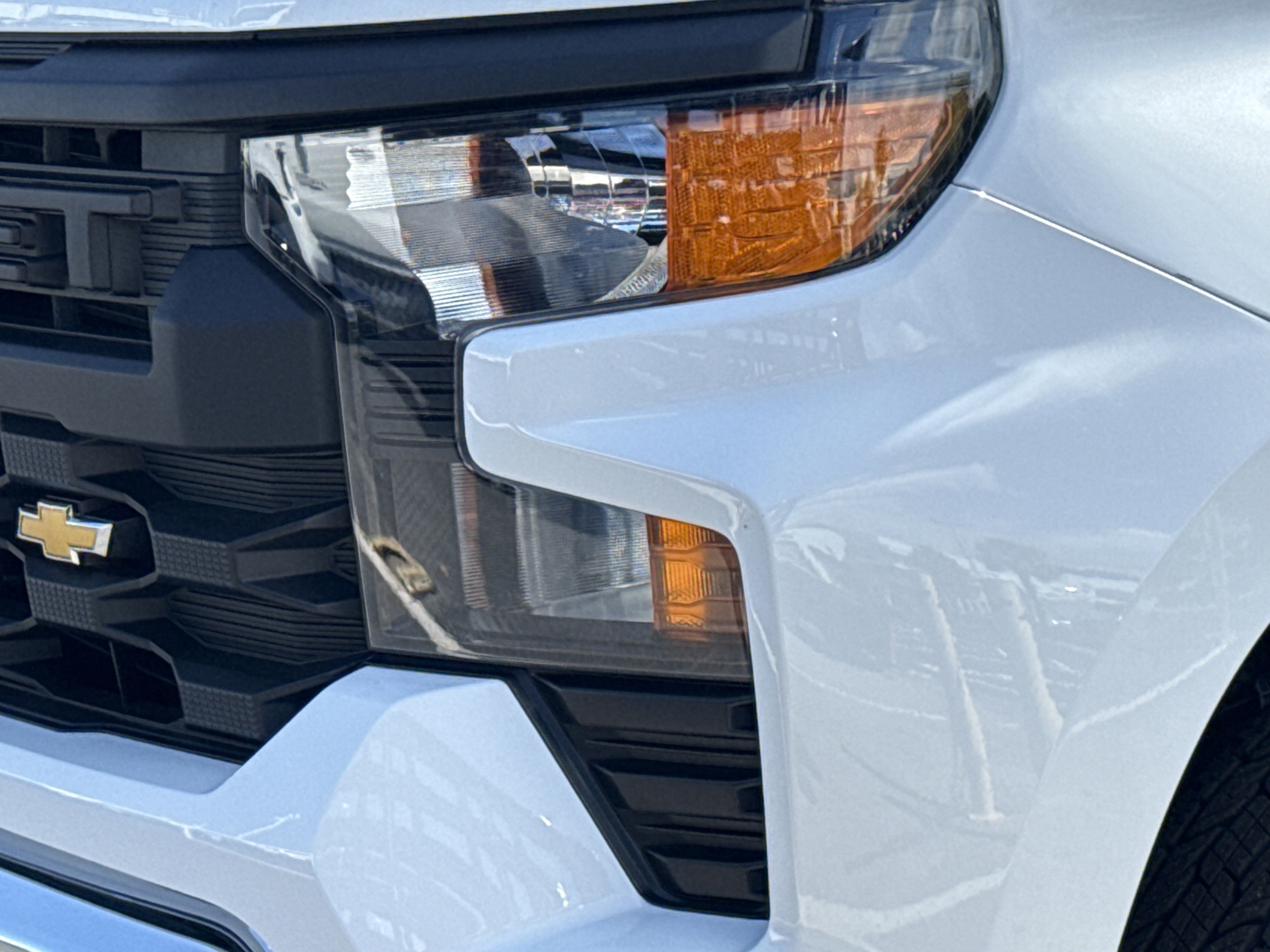 Used 2025 Chevrolet Silverado 1500 W/T RWD image 6