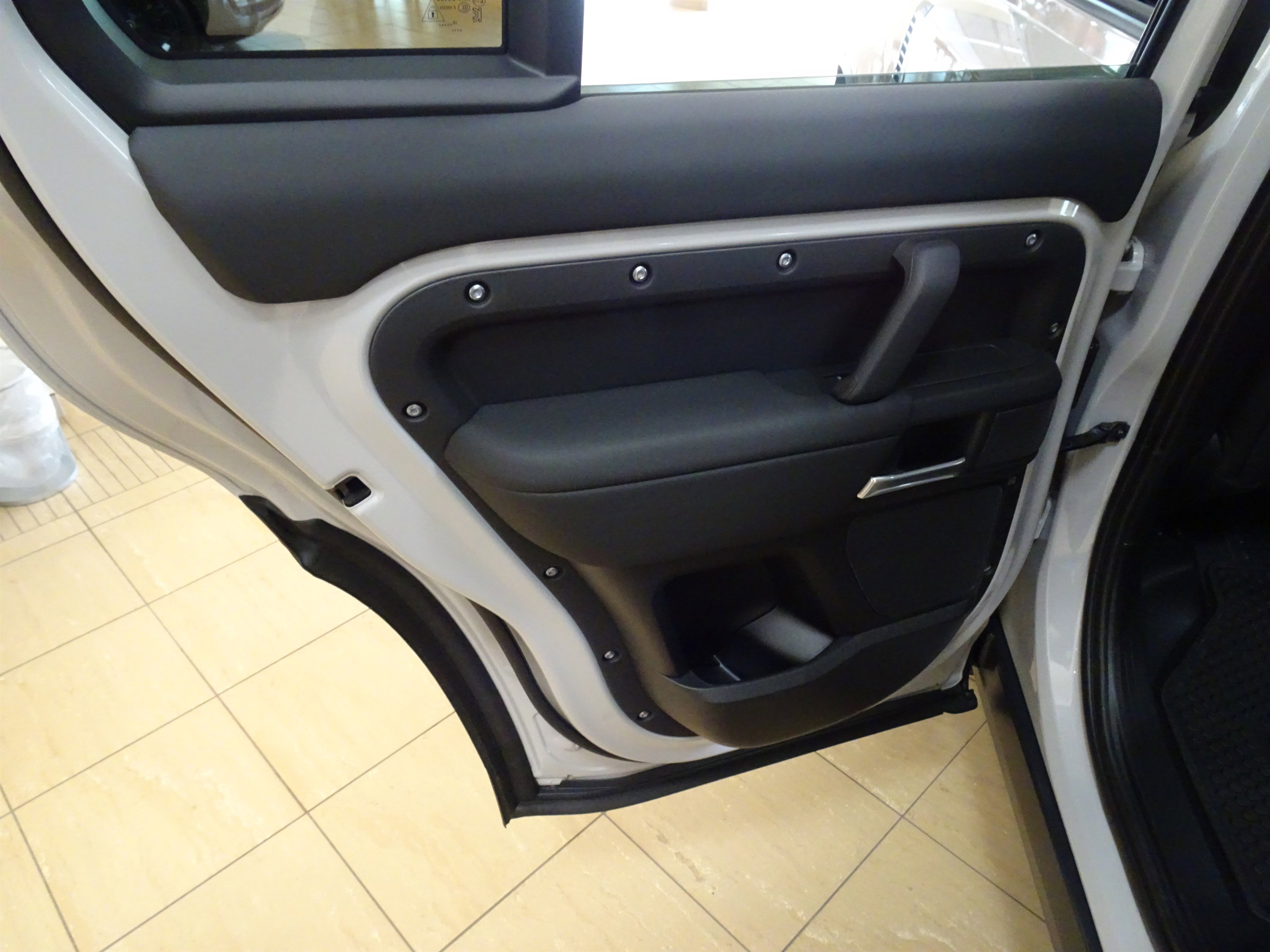 New 2026 Land Rover Defender 110 S image 24