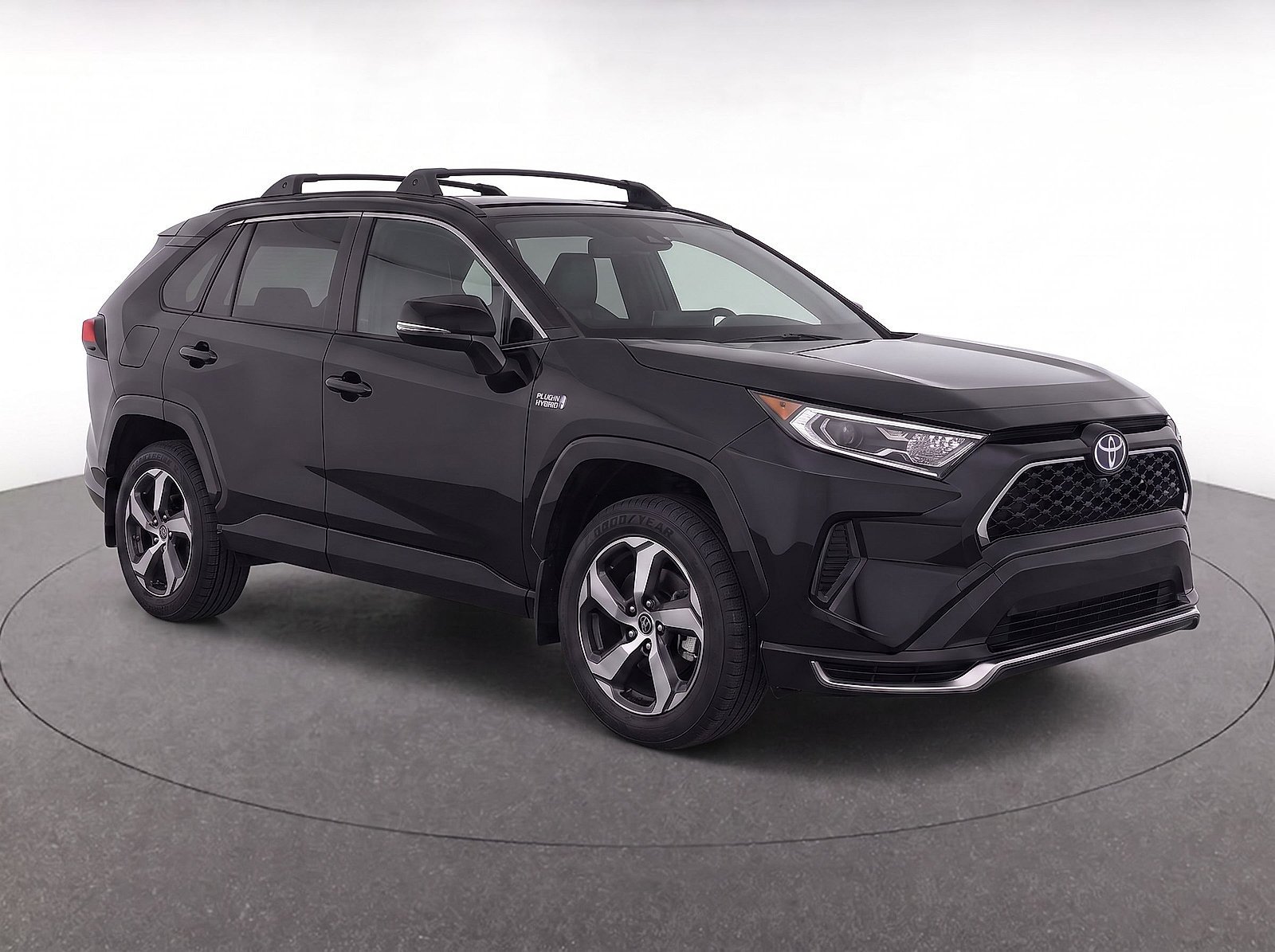 Used 2021 Toyota RAV4 SE w/ Weather & Moonroof Package AWD/4WD image 2