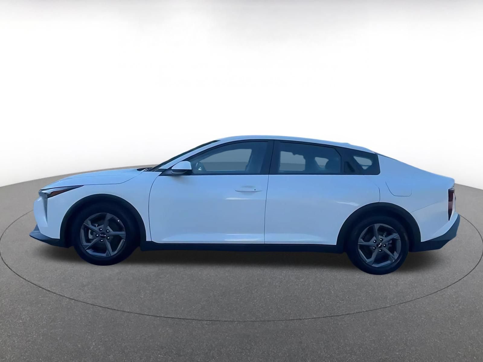 Used 2025 Kia K4 FWD image 8
