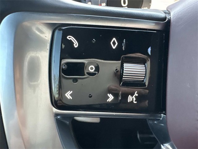 Used 2023 Land Rover Range Rover SE image 14