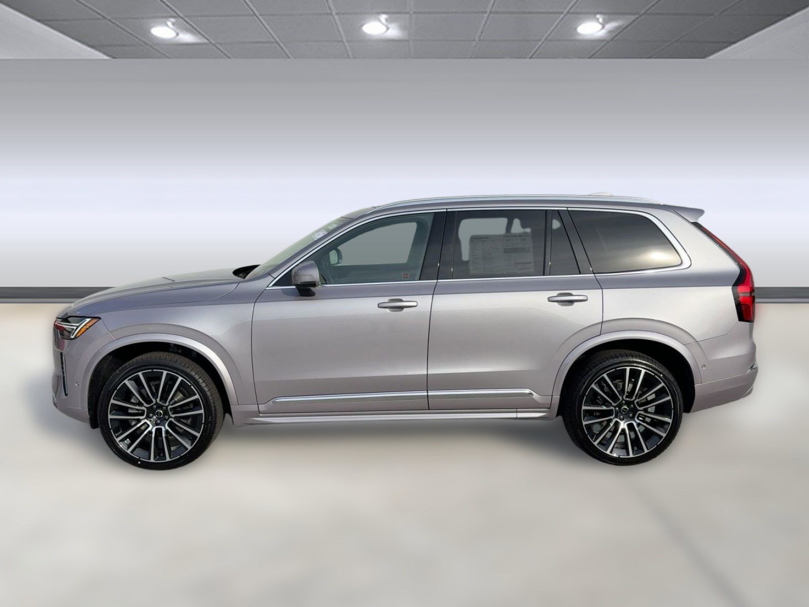 New 2026 Volvo XC90 B6 Plus w/ Protection Package Premier AWD/4WD image 2