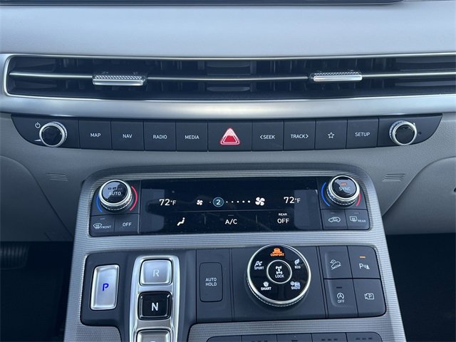 Used 2025 Hyundai Palisade Calligraphy image 16
