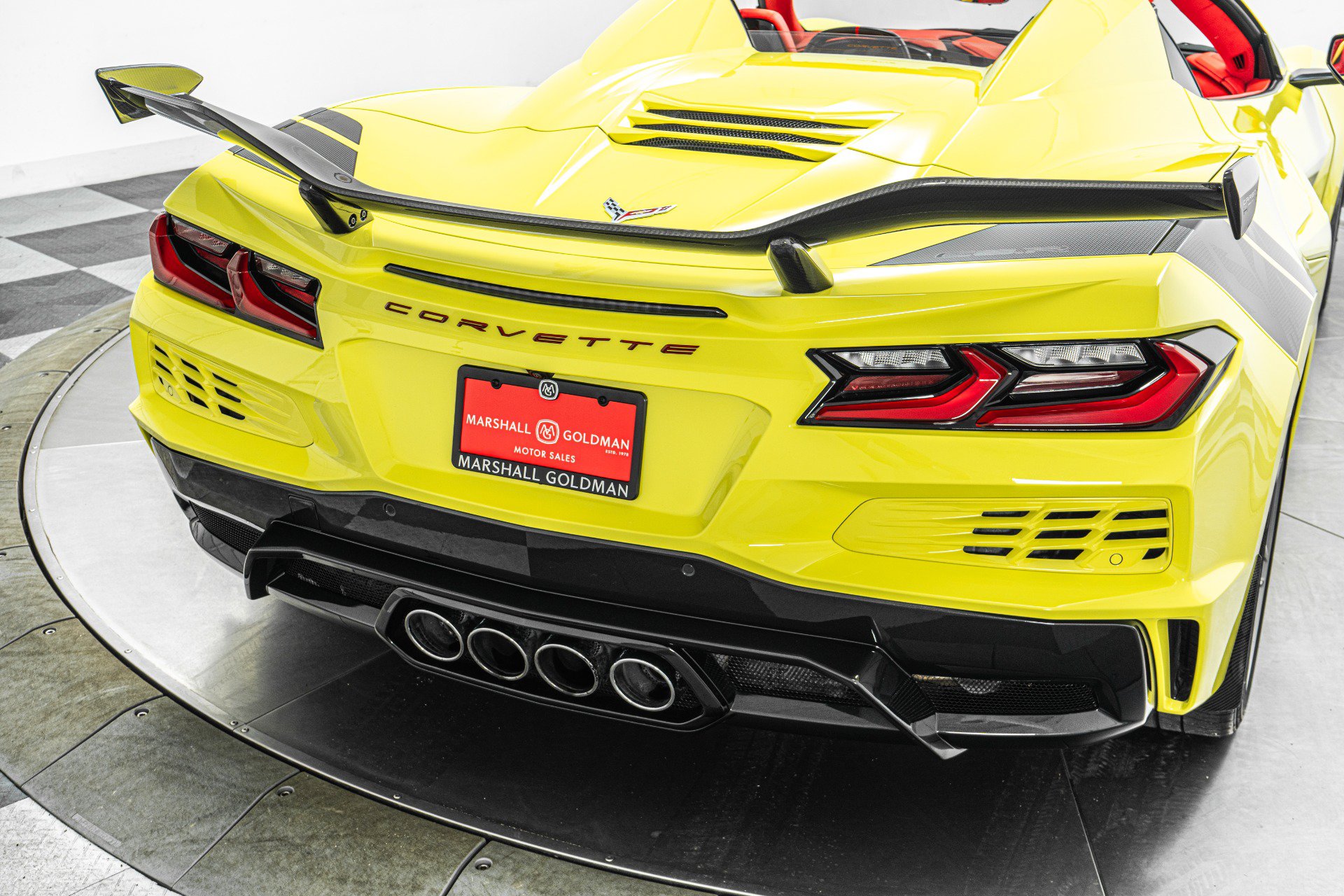 Used 2024 Chevrolet Corvette Z06 w/ Z07 Performance Package RWD image 38
