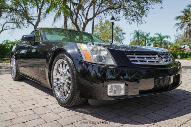 Used 2004 Cadillac XLR image 20