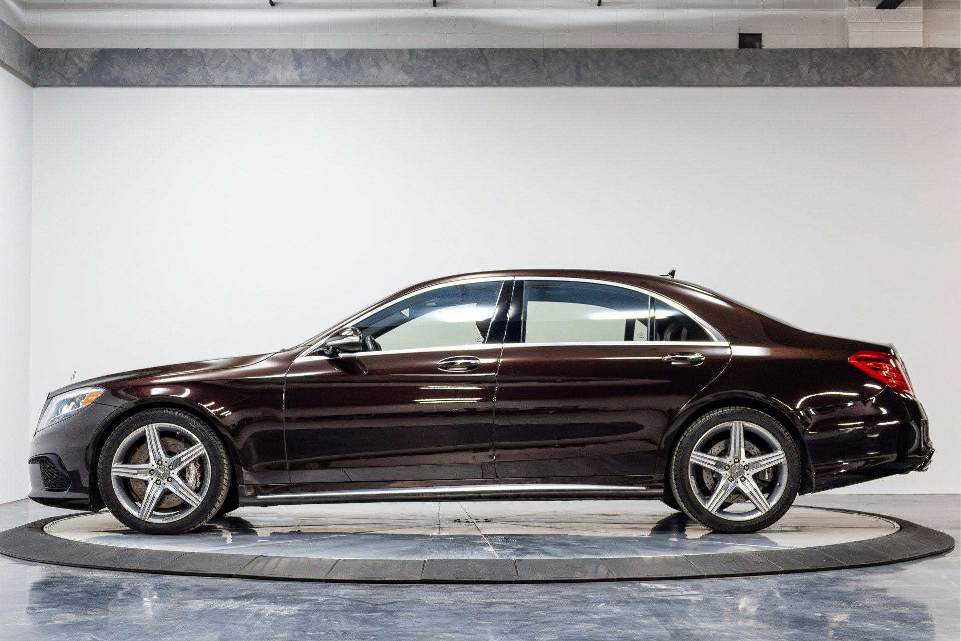 Used 2017 Mercedes-Benz S 63 AMG 4MATIC Sedan image 41