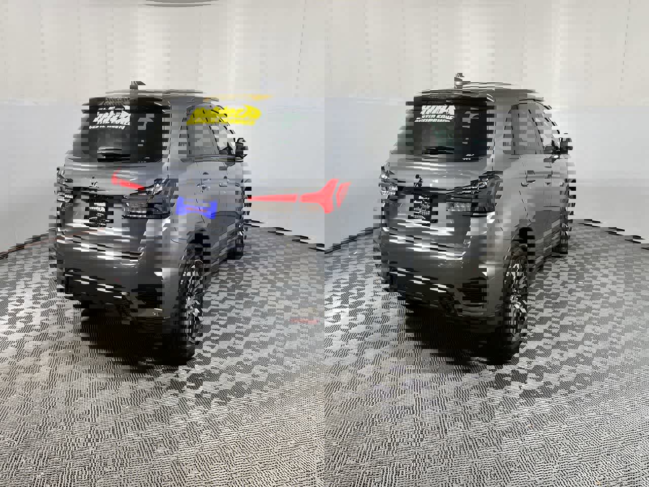 Used 2025 Mitsubishi Outlander Sport ES image 8