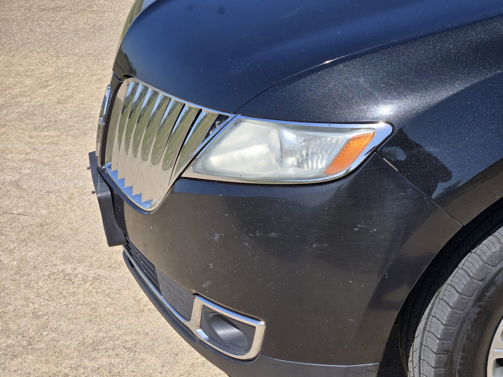 Used 2013 Lincoln MKX FWD image 10