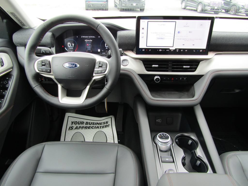New 2026 Ford Explorer Active w/ Active Comfort Package AWD/4WD image 11