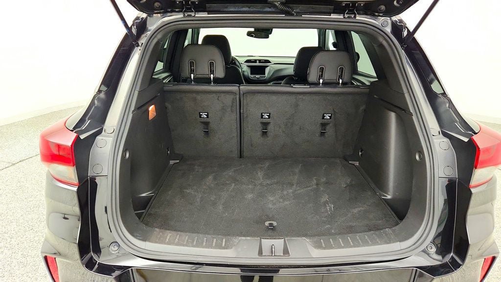 Used 2022 Chevrolet TrailBlazer RS AWD/4WD image 19