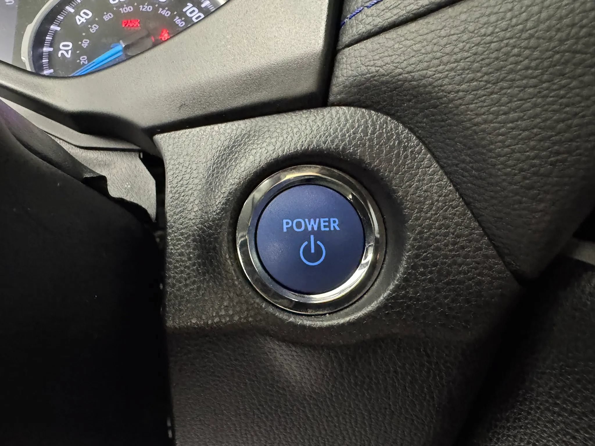 Used 2022 Toyota RAV4 SE AWD/4WD image 17